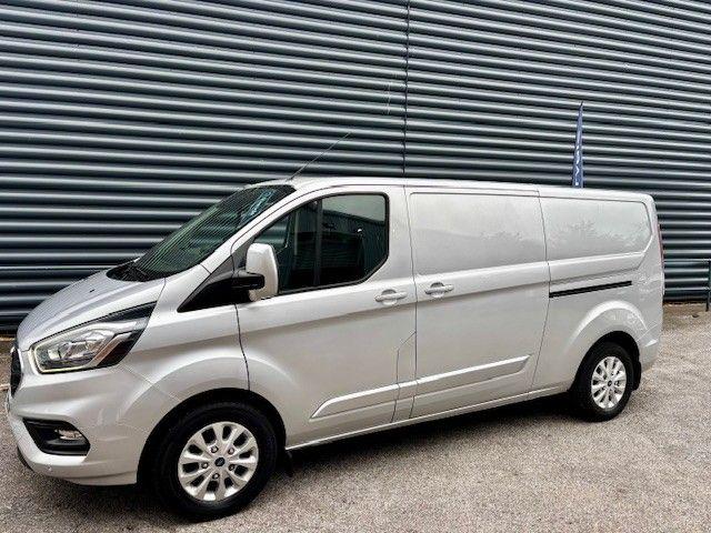 Ford Transit Custom image 5
